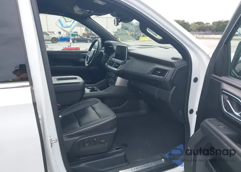 2023 Chevrolet Suburban 4Wd Premier z USA, uszkodzony, nr VIN 1GNSKFKD3PR540705